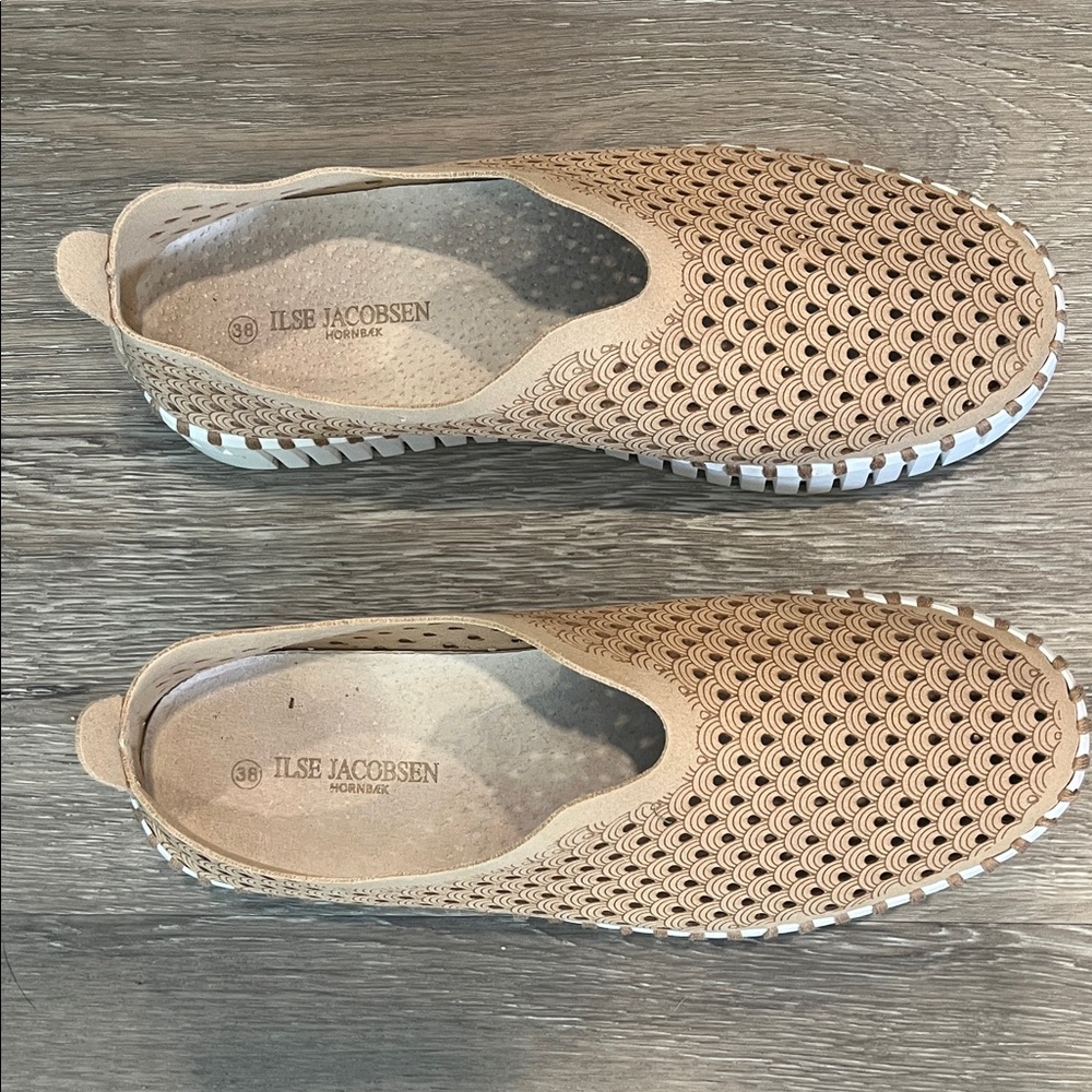Ilse Jacobsen Women's Beige Patterned Flats